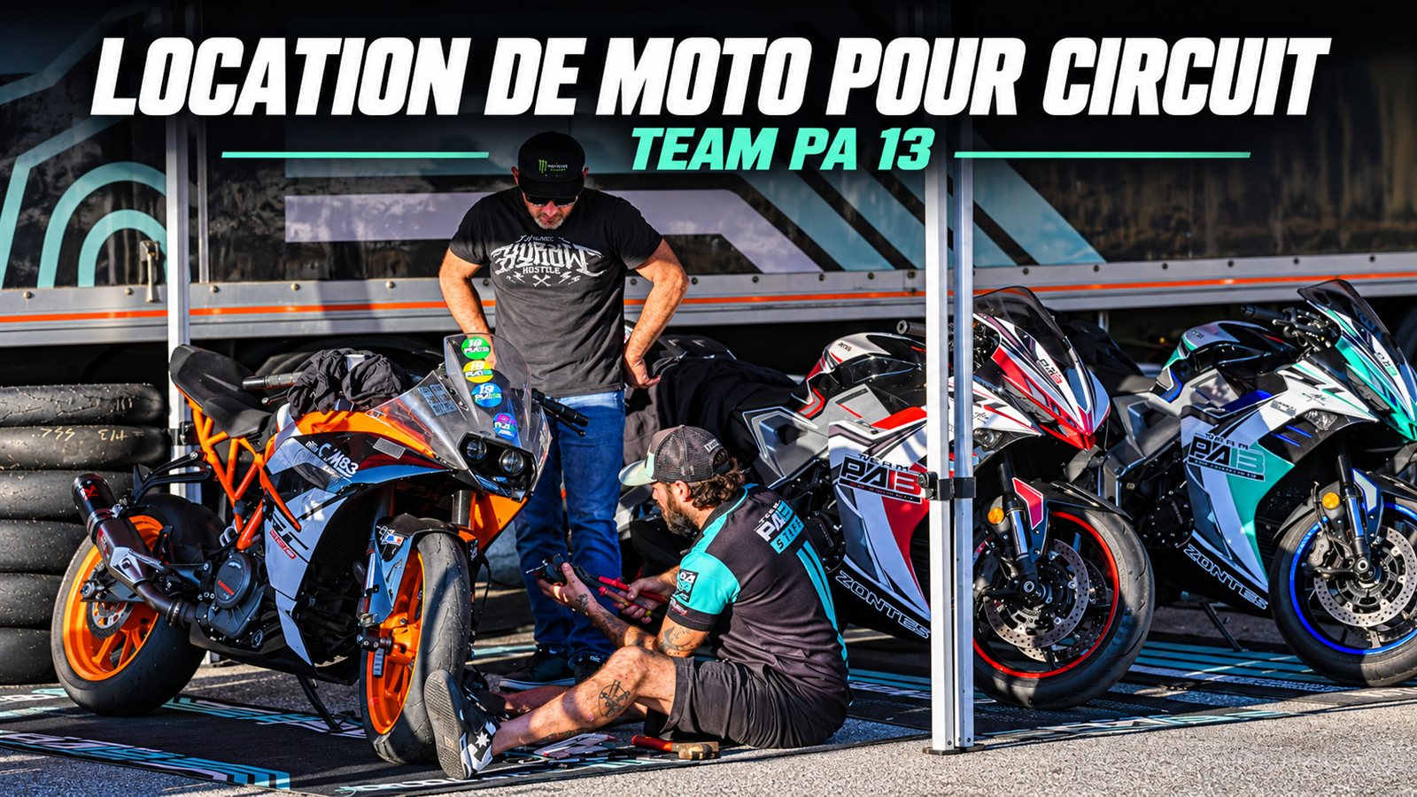 Motos de circuit TEAM PA 13 préparées par l’équipe dans le paddock pour la location sur piste